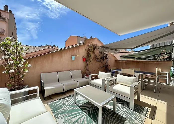 T2 En Centre-ville, Terrasse, Clim Et Parking, Proche Et Commodites - Fr-1-226-550 Lägenhet